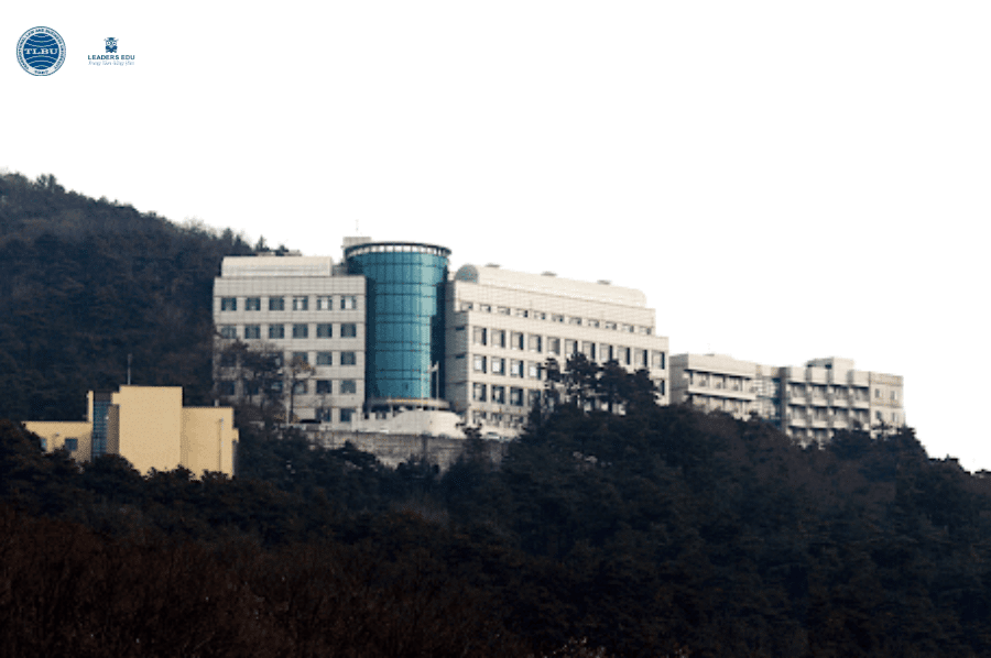 ĐẠI HỌC TRANSNATIONAL LAW AND BUSINESS UNIVERSITY - TLBU 242 TRuong Dai Hoc TLBU 2